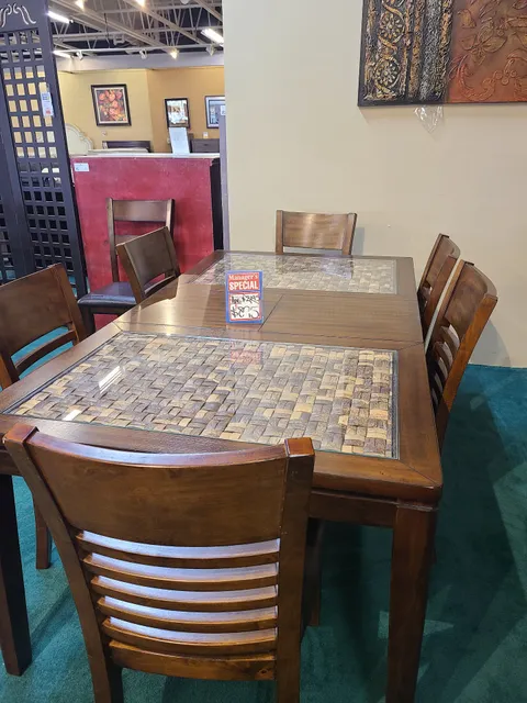 Furniture Clearance Outlet