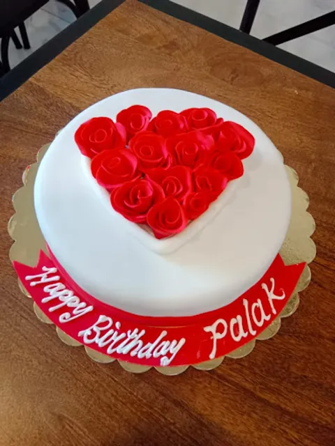 FNP : Florist & Bakery in Whitefield