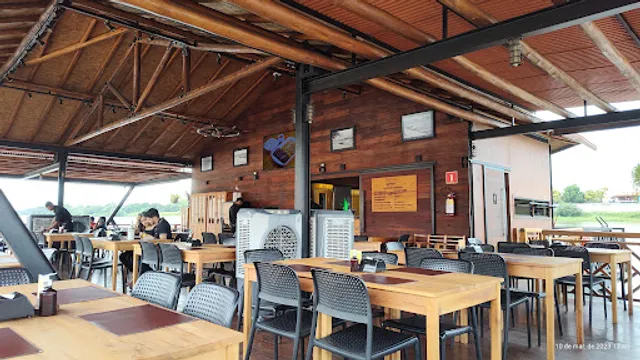 Flutuante Restaurante - Floriano-PI