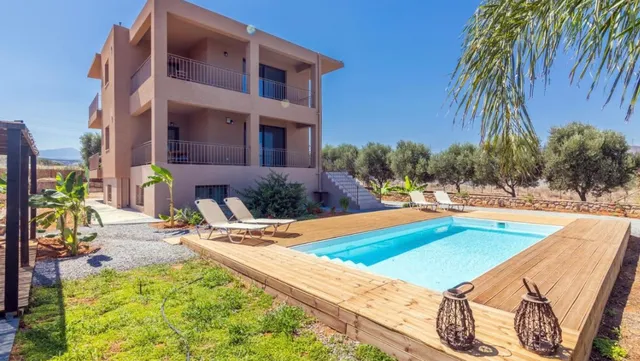 ΓΗ organic farm and houses