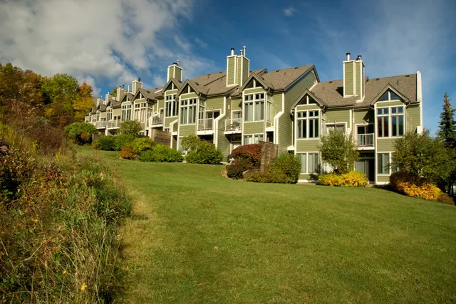 Chateau Ridge - Resort Homes by Blue Mountain Resort