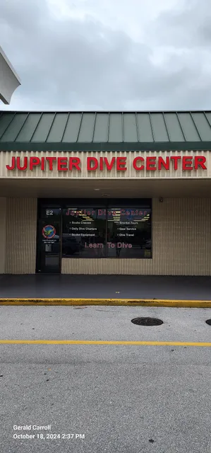 Jupiter Dive Center Storefront