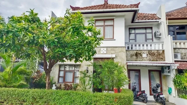 Villa Cantik Kuta Regency B5