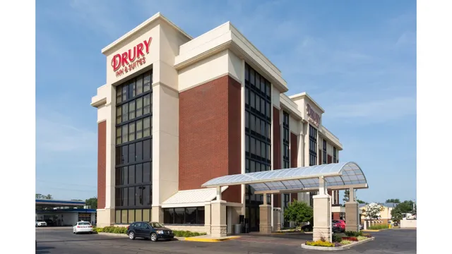 Drury Inn & Suites Terre Haute