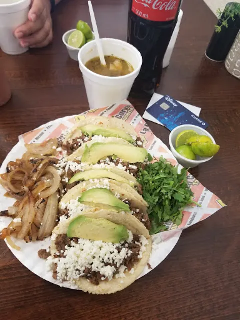 La Curva Taqueria, Mission Tx.