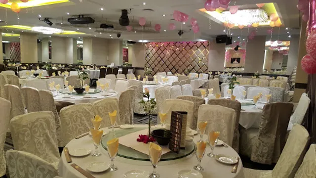 Barluck Seafood Restaurant