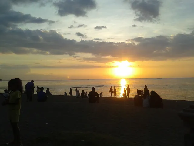 Pantai Lovina