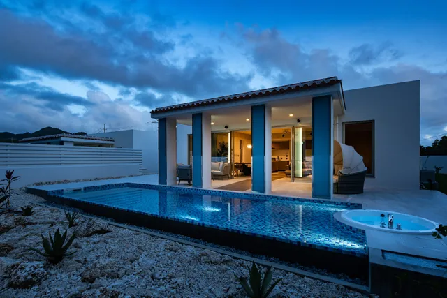 pool villa Sanrriott Okinawa Motobu