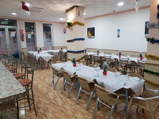 Bar Cafetería el Tejar