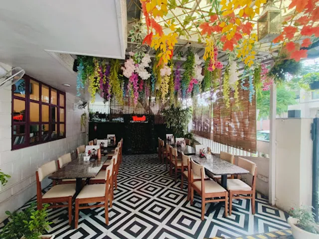 Waraahi - Best Restaurant in C-Scheme, Jaipur