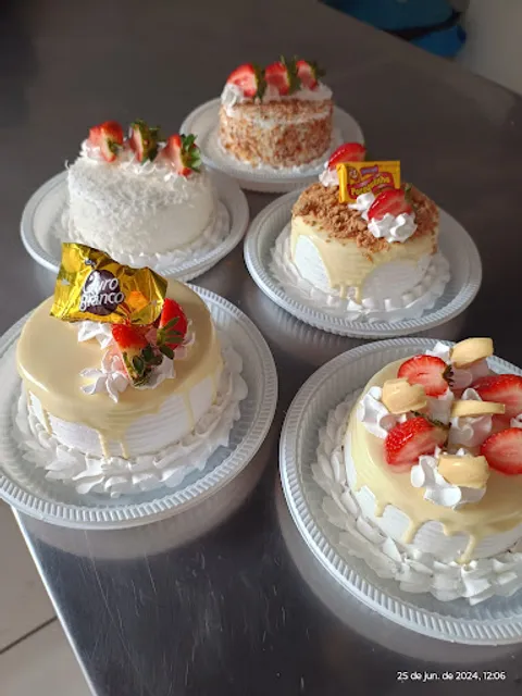 PANIFICADORA & CONFEITARIA Mana