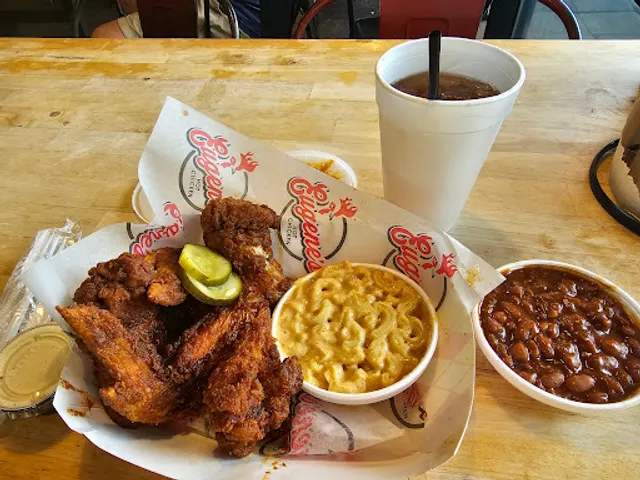 Eugene's Hot Chicken - Uptown
