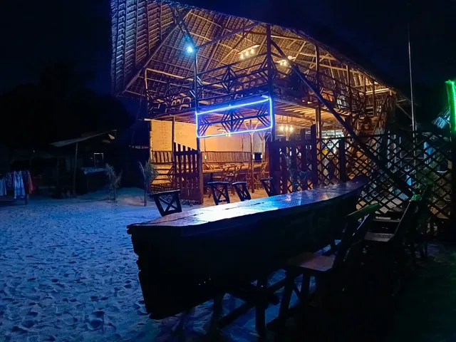 Lifey's Beach Bar & Resto