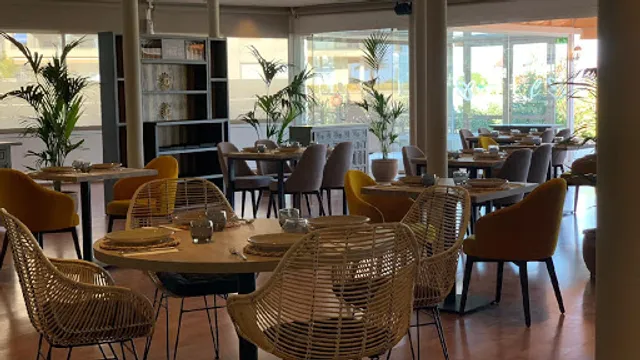 Casablanca Cristal Restaurante