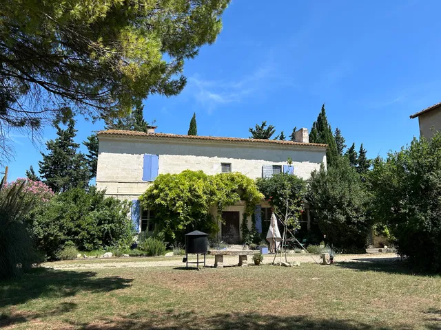 Le Mas Blanc in Saint-Gilles