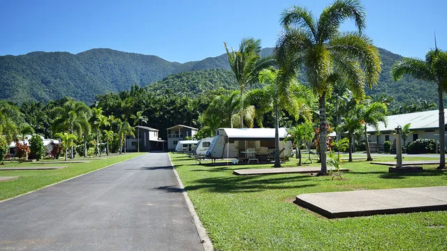 Cairns Crystal Cascades Holiday Park