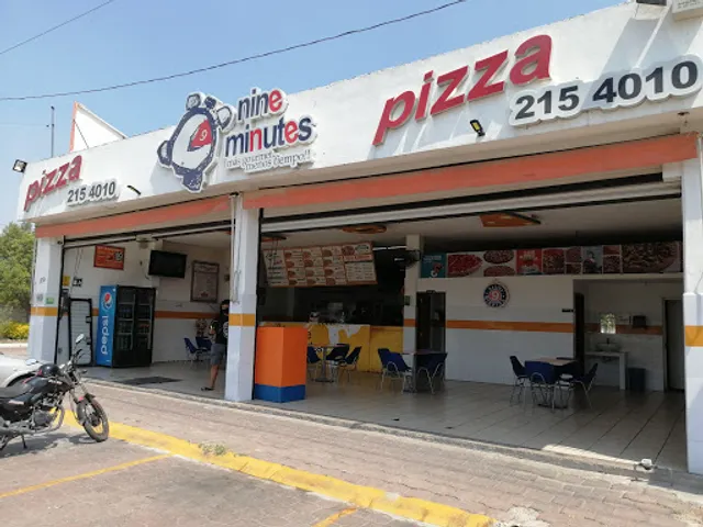 Nine Minutes Pizza Olivos