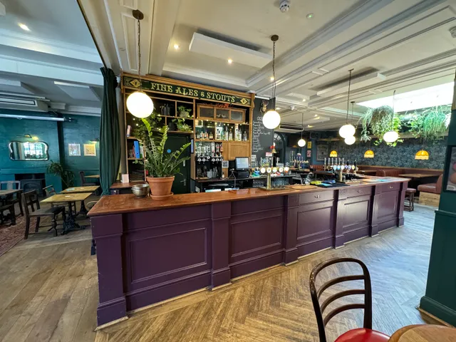 MONDO @ Grove House Tavern