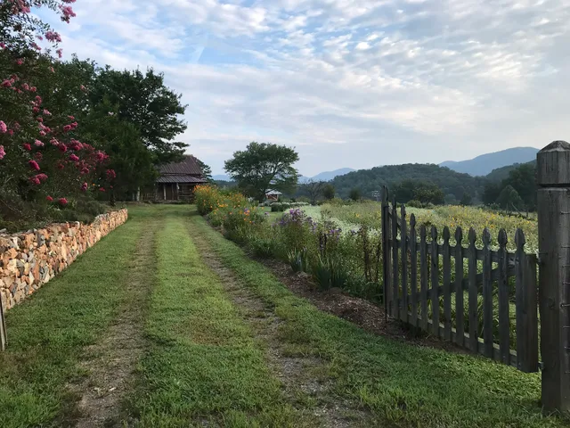 Loganberry Heritage Farm