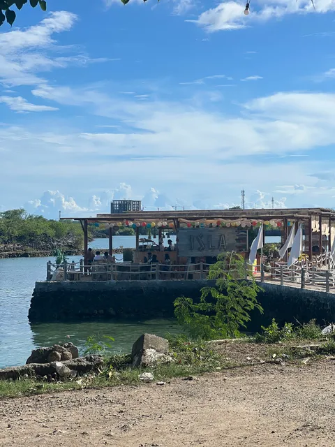 Hadsan Beach -Agus Lapu-Lapu City