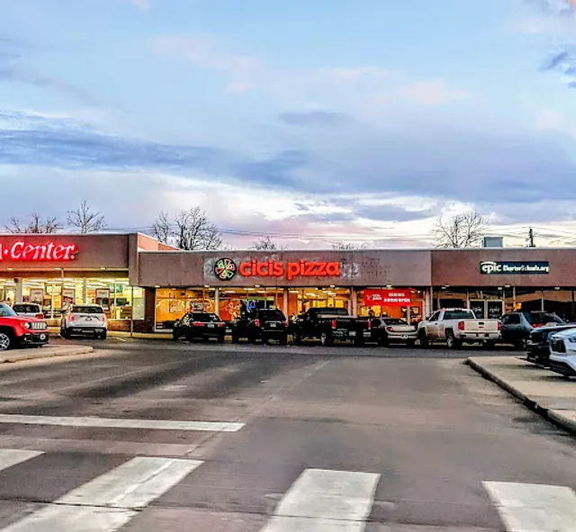Cicis Pizza