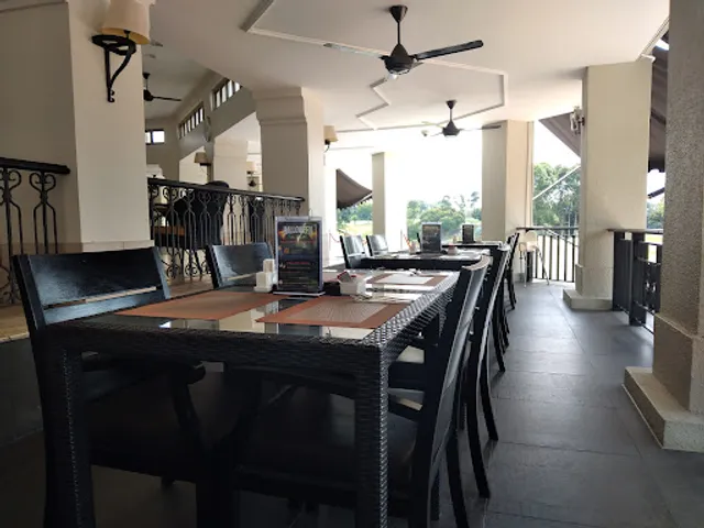 KLGCC - Golfers Terrace