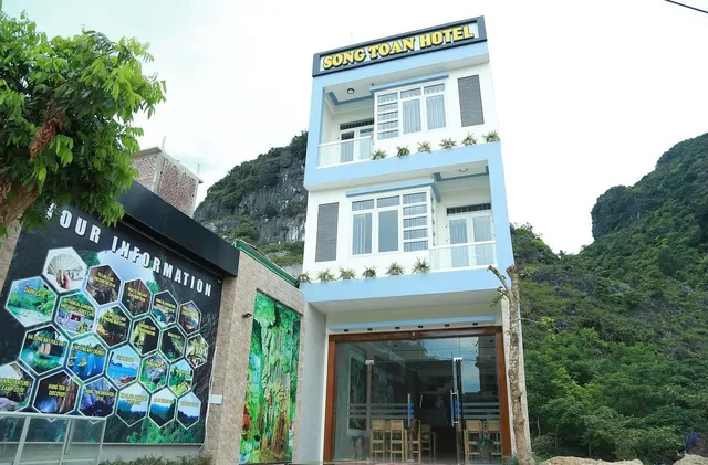 Song Toan Hotel