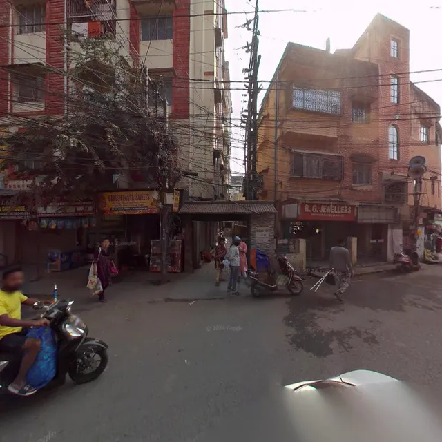 Sree Ganash Nasta Sweets