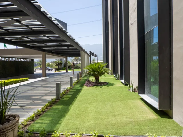 Krystal Urban Monterrey San Jerónimo