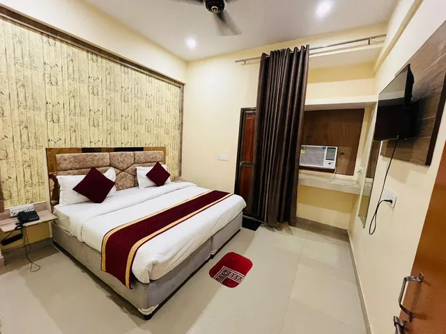Hotel O Home HOTEL SIYA BIHARI Homestay