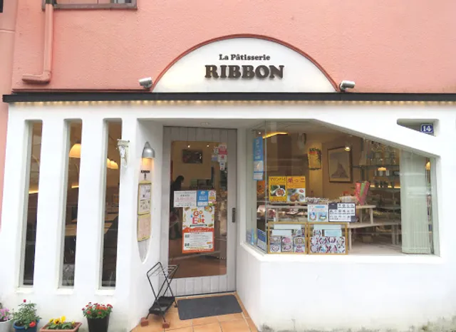 La Patisserie Ribbon