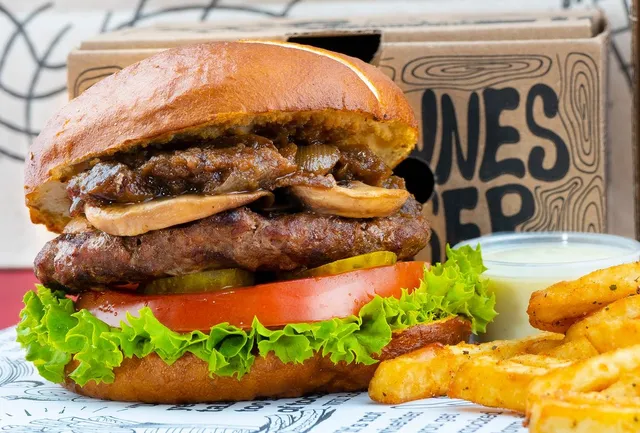 Ohannes Burger Smithdown Road