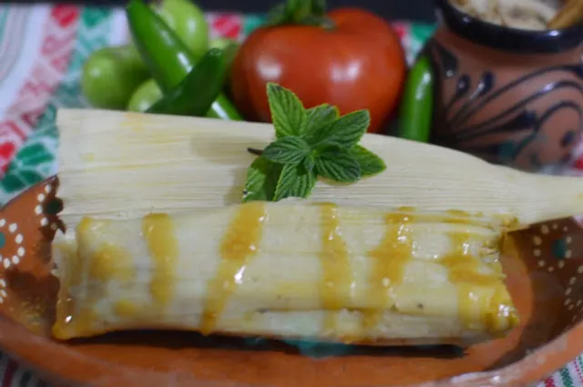 Tamales Valeria y Montserrath