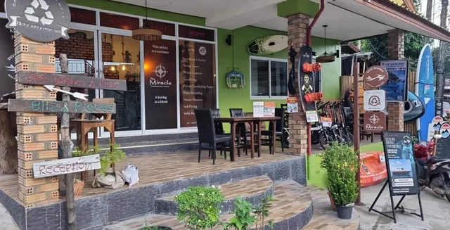 The Miracle Guesthouse & Diving