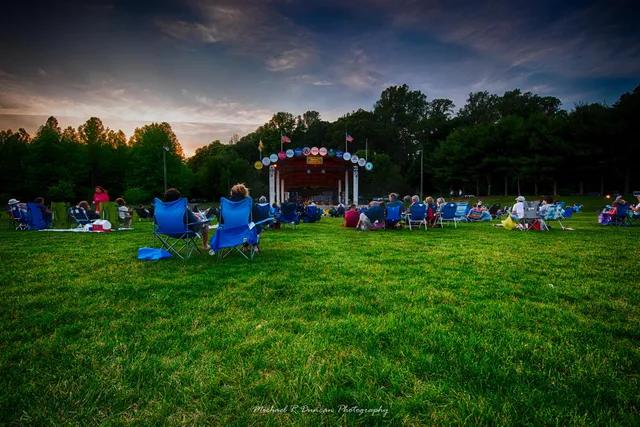 Washington Lake Park