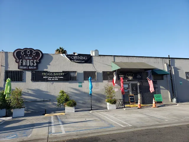 Frogs Organic Bakery