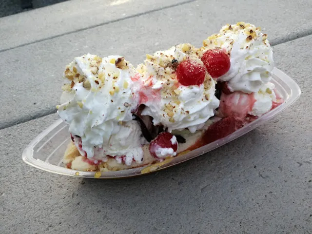 Erickson's Ice Cream Cafe