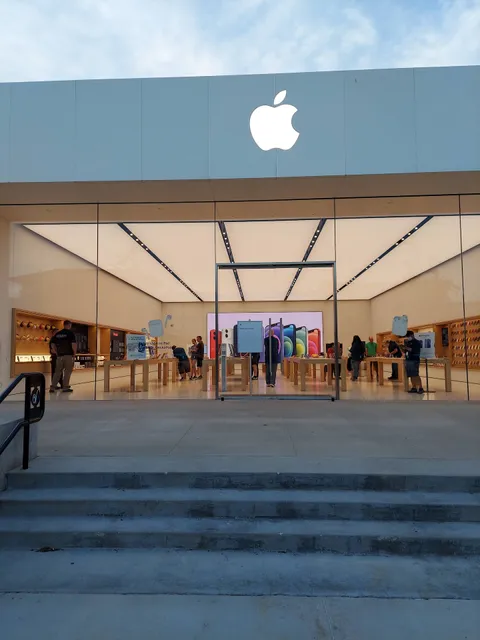 Apple Village Pointe