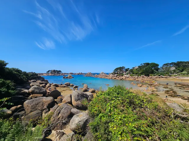 La Plage Saint Guirec