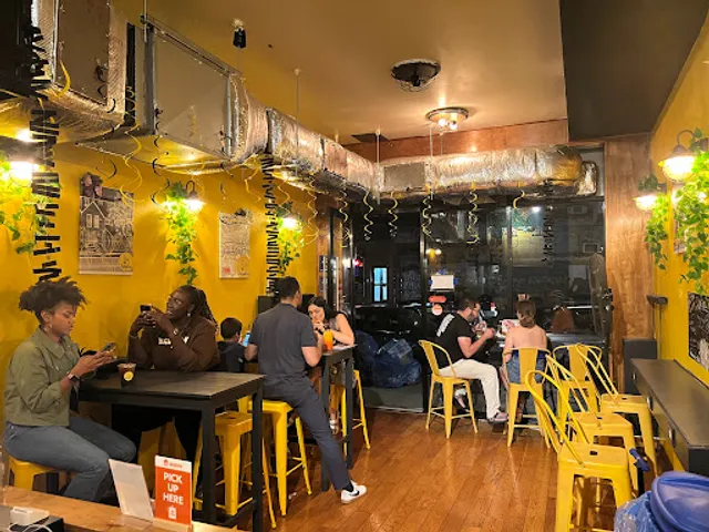 Filly Luv - the best fried chicken sandwich and boba tea