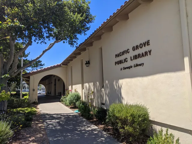 Pacific Grove Public Library
