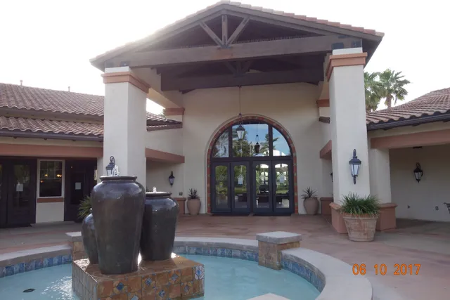 The Lodge at Four Seasons