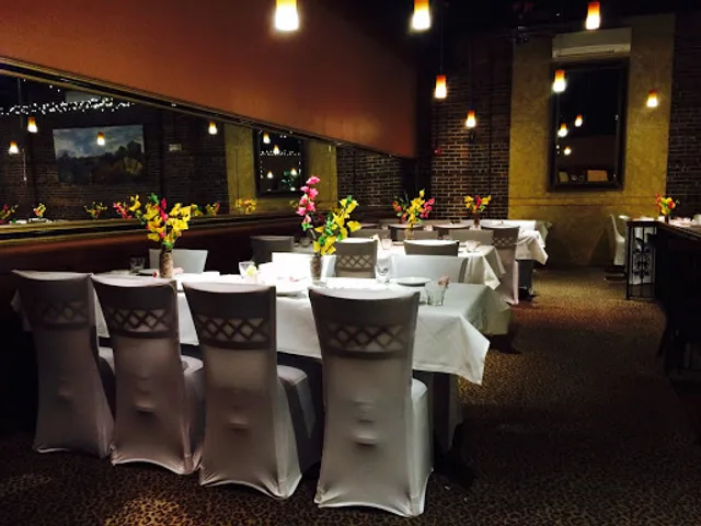 7 West Bistro Grille