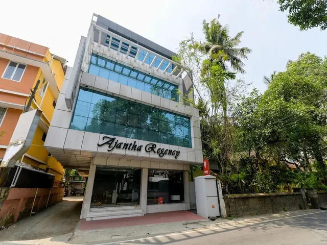 OYO 7188 Ajantha Regency