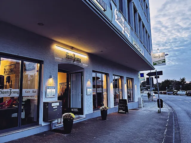 Restaurant Tante Jenny, Cafe & Bar