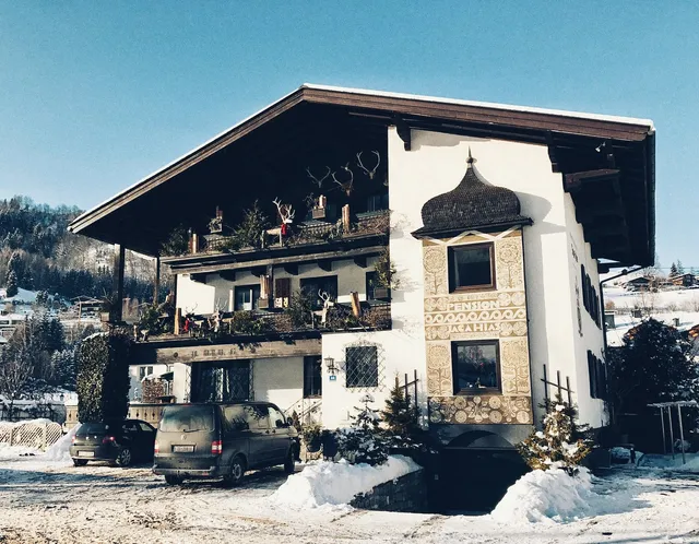 Frühstückspension "Jaga Hias"