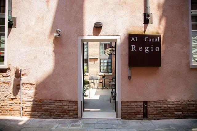 Al Canal Regio Guesthouse