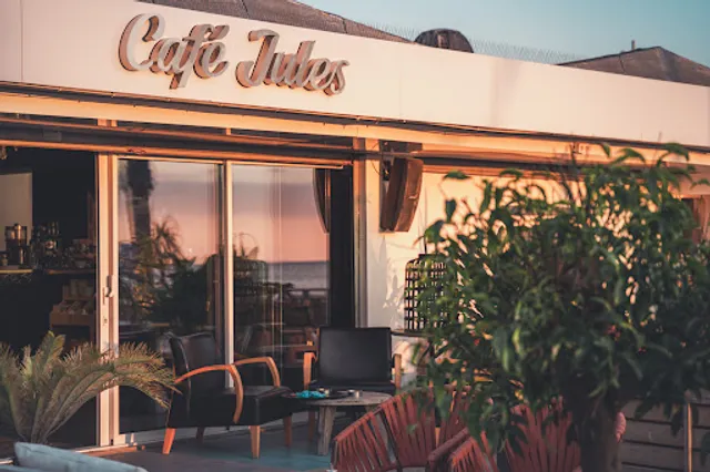 Café Jules - Bar à Tapas d’extérieur - Restaurant - Bar à cocktails La Grande-Motte - Hérault