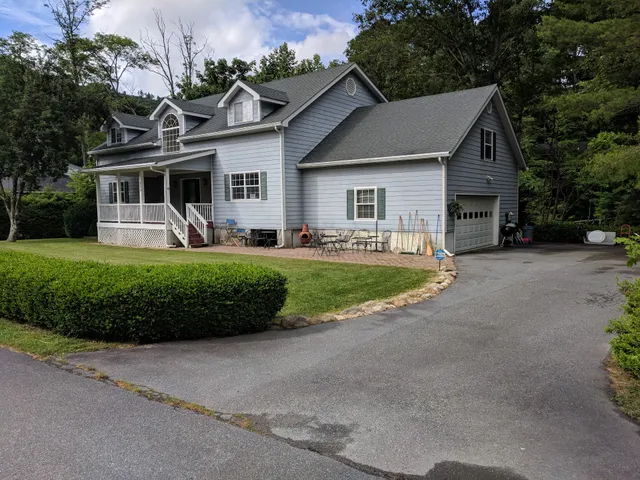 Mill Ridge POA Chalet Rentals