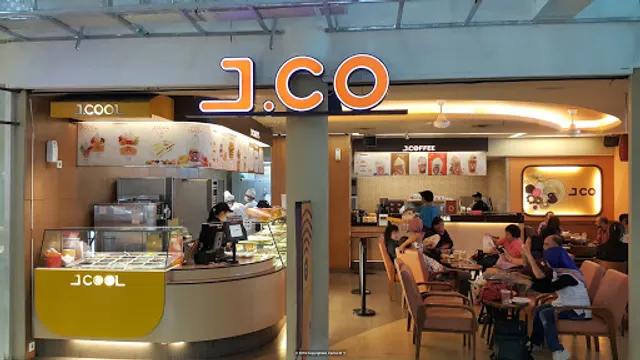 J. Co donuts & coffee - plaza festival